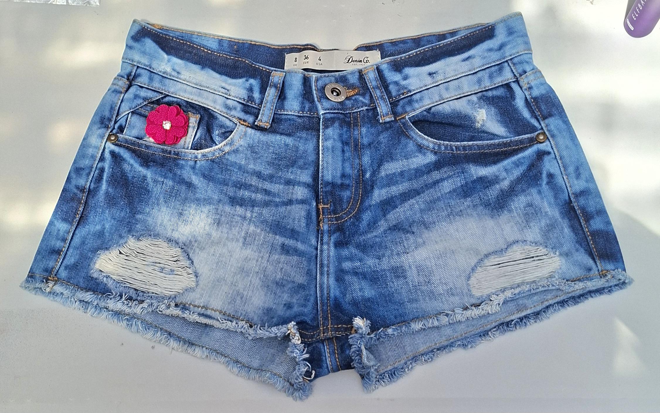 Distressed Ripped Denim Hot Pants Shorts (Size 8) – Hand Painted Flower Detail